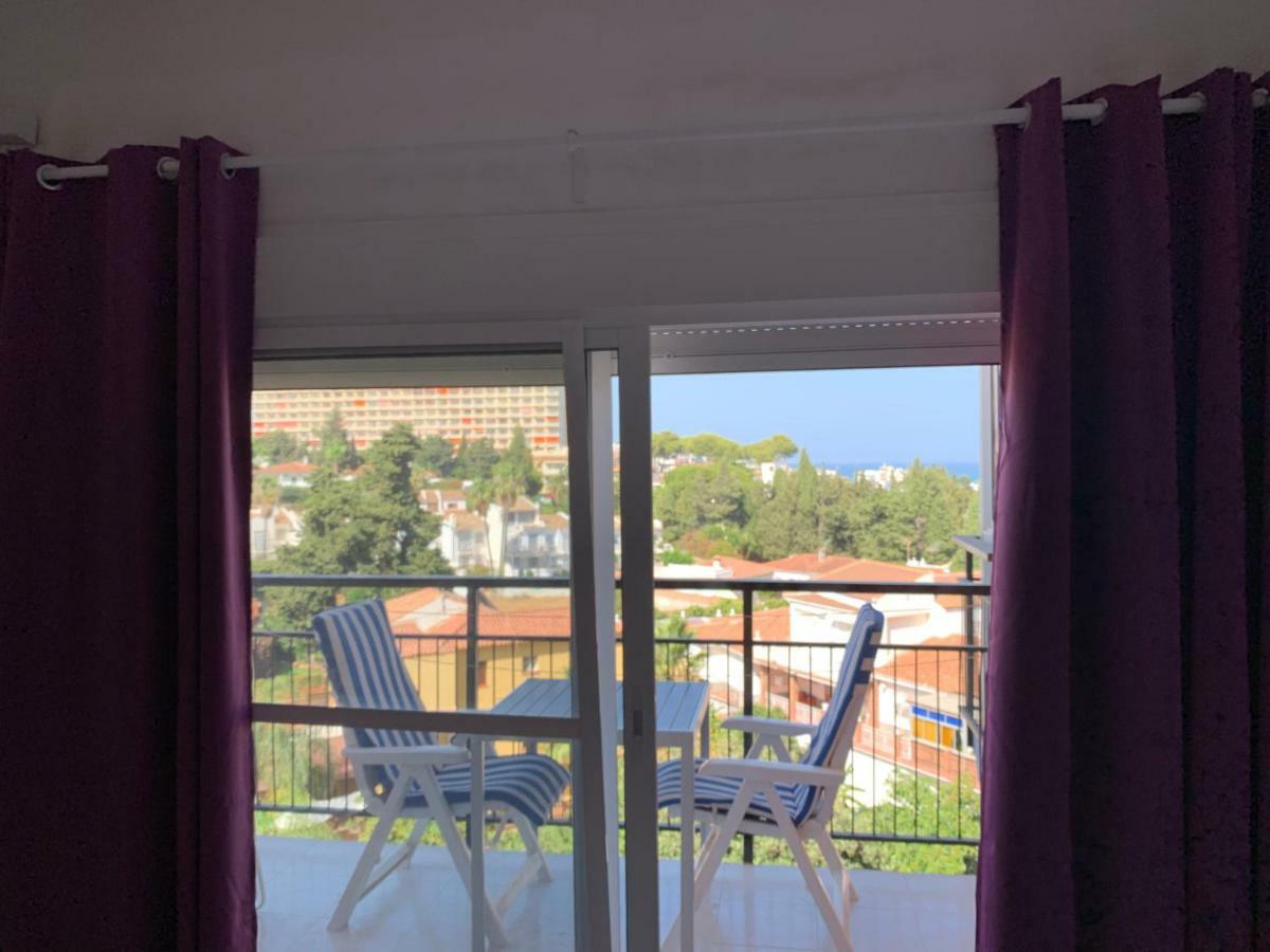 Mar Del Sur Apartments Benalmadena Bagian luar foto