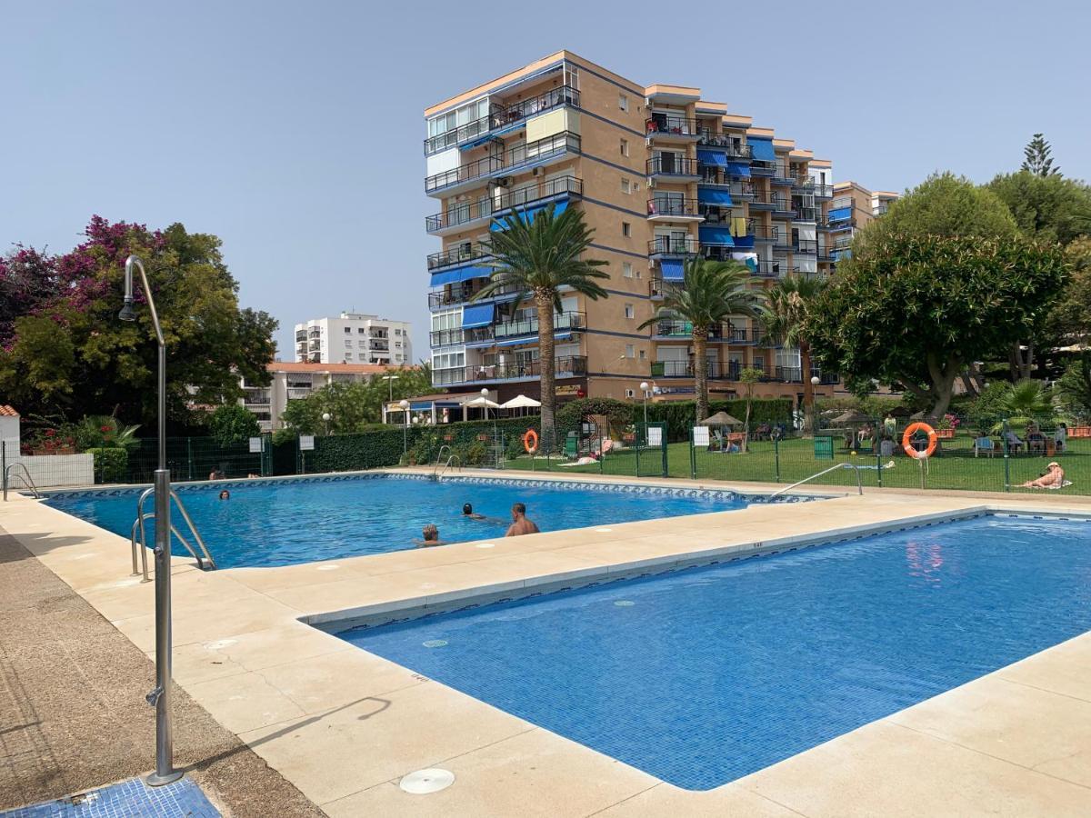 Mar Del Sur Apartments Benalmadena Bagian luar foto